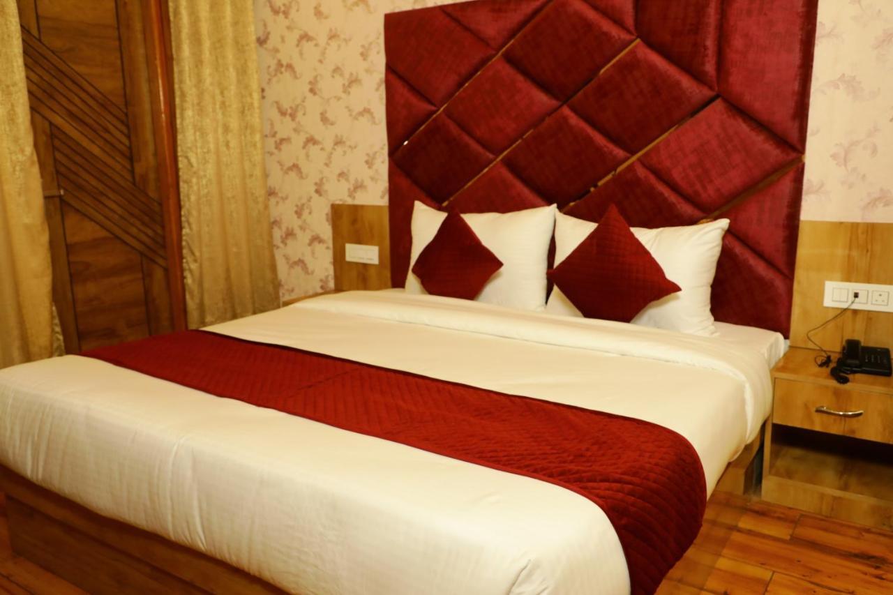 Dee Ess Residency Bed & Breakfast Shimla Exterior photo